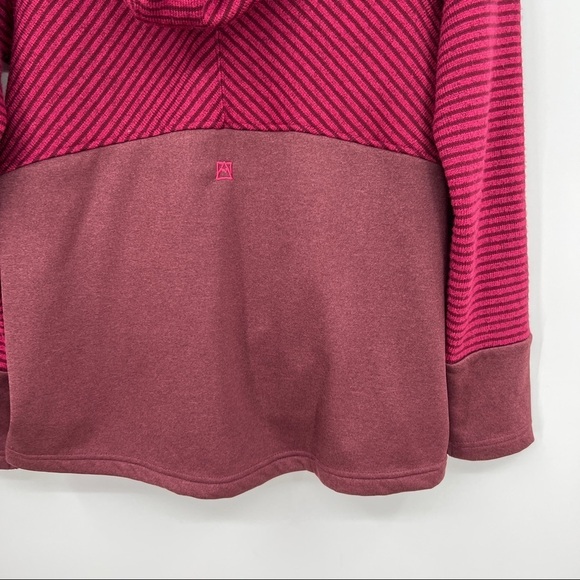 Avalanche Maroon Striped Long Sleeves Hooded Asymmetrical Zip Sweatshirt - Picture 7 of 10